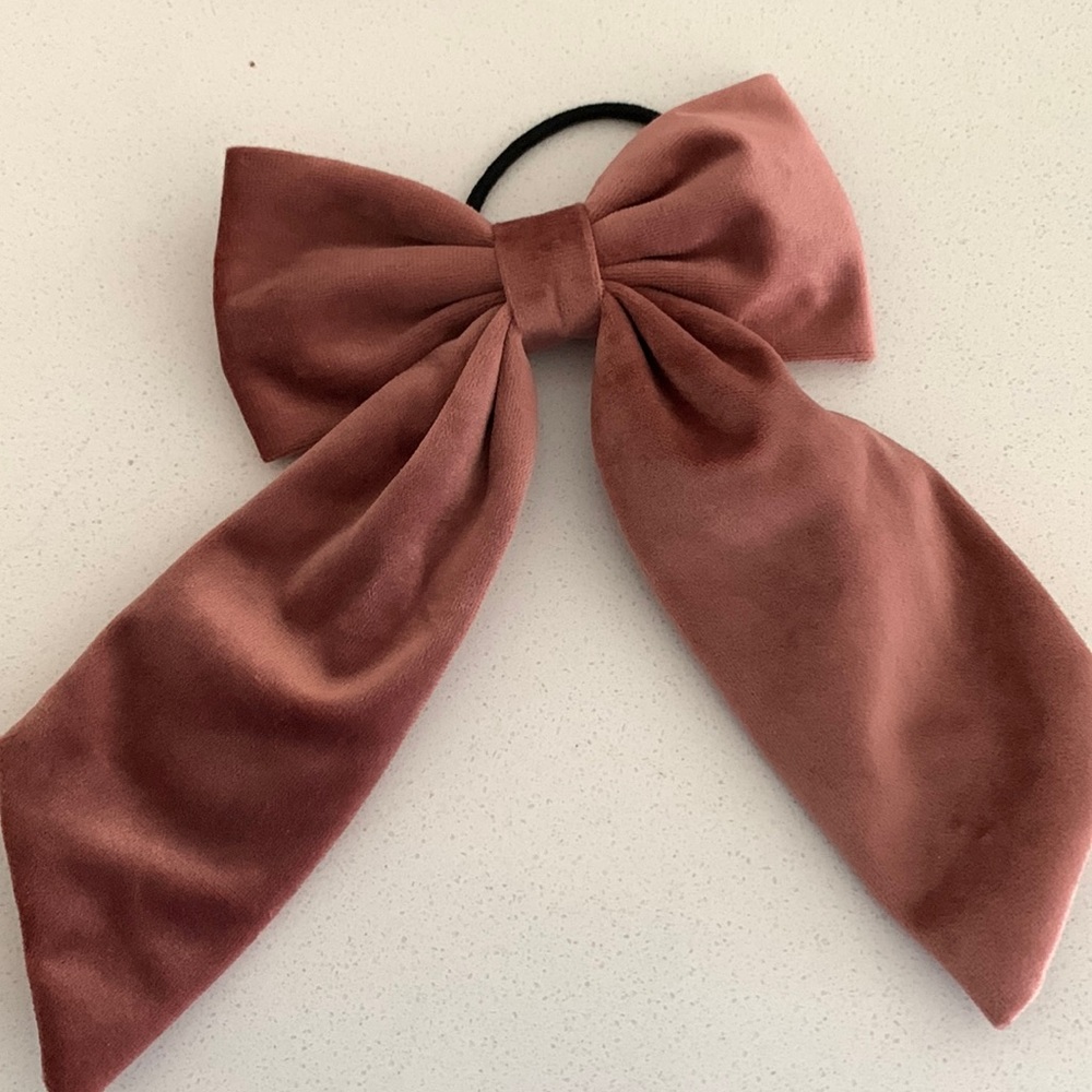 Rose gold velvet hair tie with bow